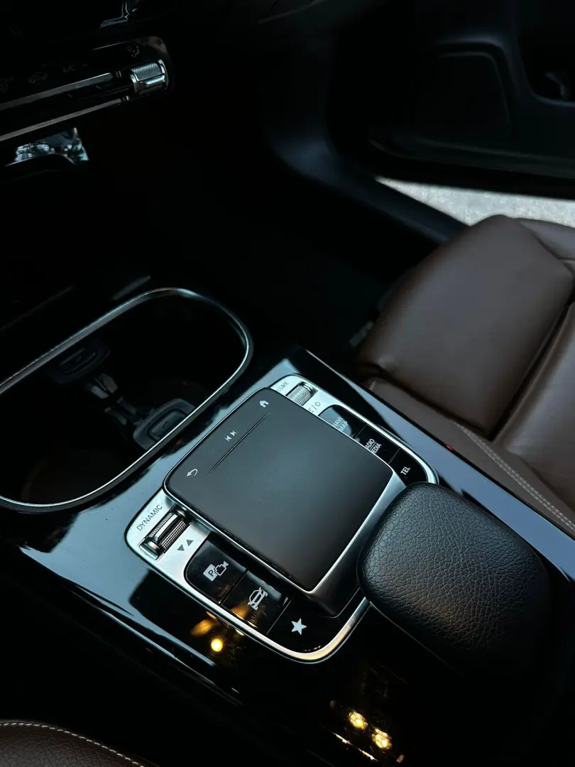 Mercedes-Benz CLA 220