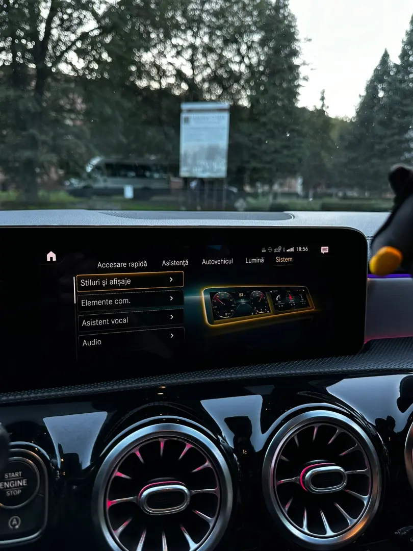 Mercedes-Benz CLA 220