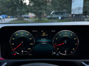 Mercedes-Benz CLA 220