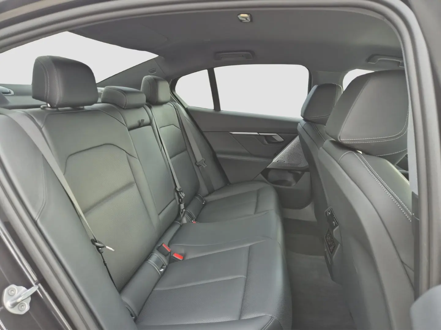 520i Limousine Sitzklima SpurAss 360  HUD HiFi P