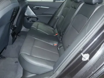 520d Lim ACC H K 4ZK 360 SHZ QI KZU HUD Memory