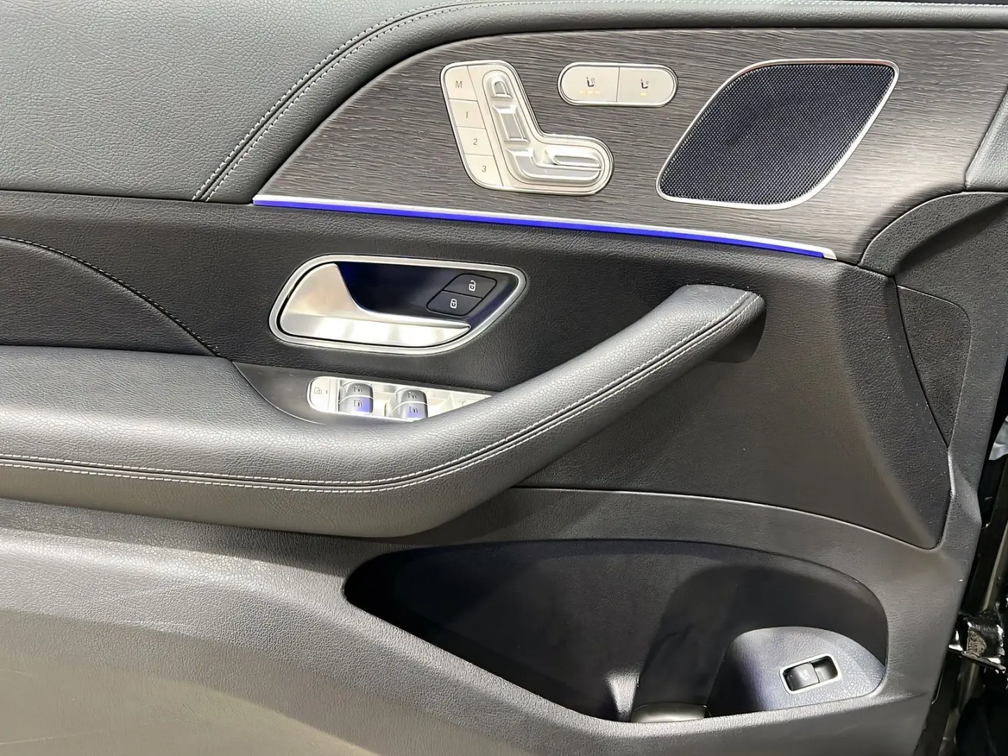 GLE 300 d 4M EXCLUSIV AMG MBUX Memory Kamera 20