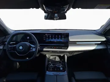 520d Lim. Aut. Ad.LED DrAs  PaAs SHZ Alarm Navi