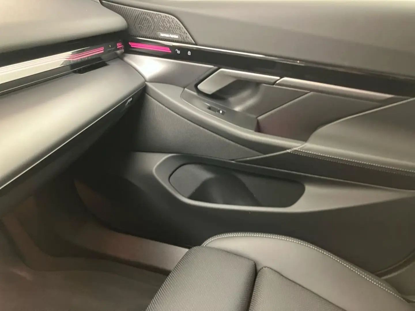 520i Aut. Driv.Ass. Comfort 360  HiFi Innovation