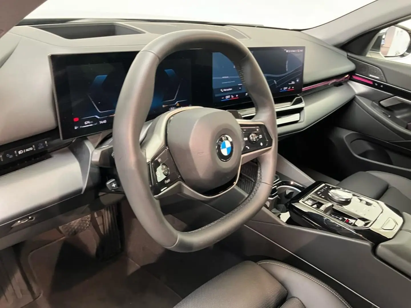 520i Aut. Driv.Ass. Comfort 360  HiFi Innovation