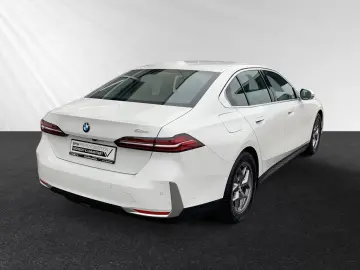 520i Bowers&Wilkins Autobahnass. Head-Up Sitzbel