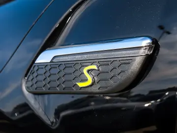 Cooper SE 3-Türer HUD PANO RFK NAVI Standh. LED