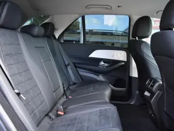 GLE 350 de 4M AMG AHK Distr. Airmatic Burmester