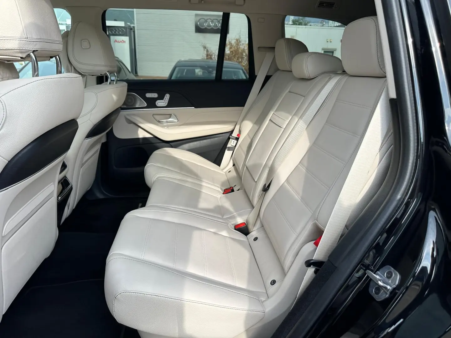 Mercedes-Benz GLS 450 2025  4MATIC