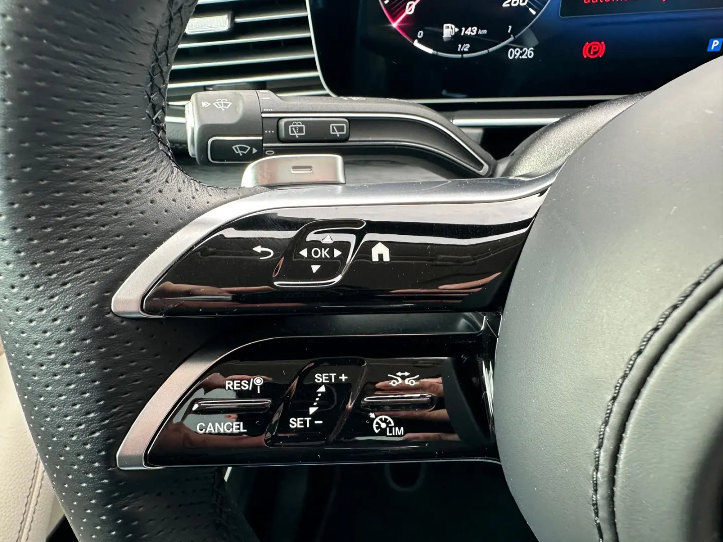 Mercedes-Benz GLS 450 2025  4MATIC