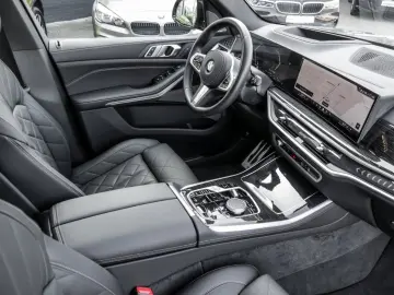 X5 xDrive30d M SPORT 7Sitzer H K AHK PANO DA PRO