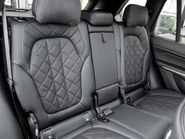 X5 xDrive30d M SPORT 7Sitzer H K AHK PANO DA PRO