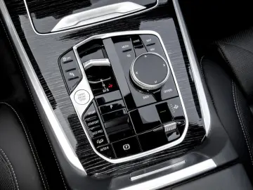 X5 xDrive30d M SPORT 7Sitzer H K AHK PANO DA PRO