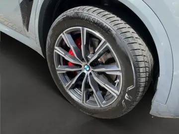 X5 xDrive40i M SPORTPAKET PRO KAMERA H K 20  AHK