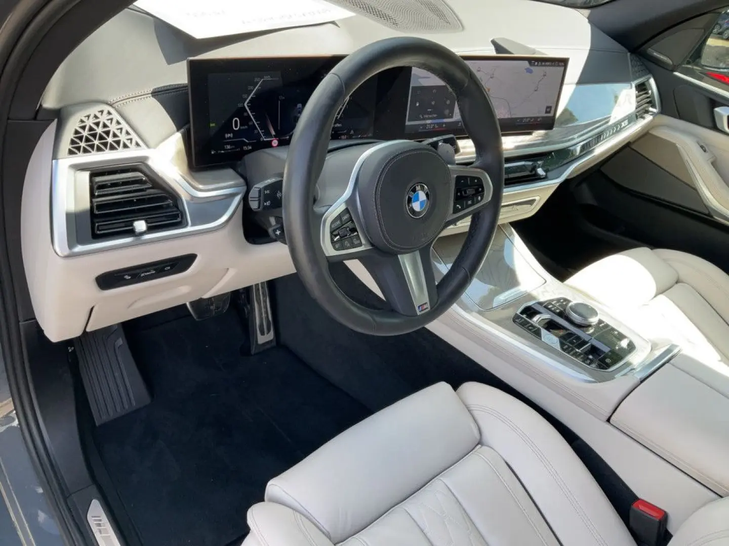X5 xDrive40i M SPORTPAKET PRO KAMERA H K 20  AHK