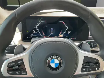 X5 xDrive40i M SPORTPAKET PRO KAMERA H K 20  AHK