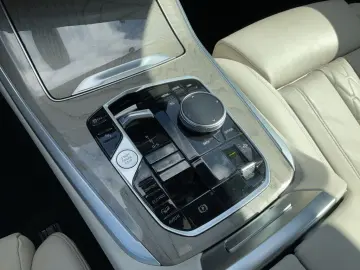 X5 xDrive40i M SPORTPAKET PRO KAMERA H K 20  AHK