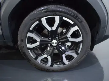 DACIA BIGSTER 1.8 Hybrid 155 Journey