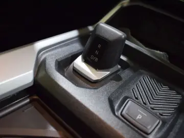 DACIA BIGSTER 1.8 Hybrid 155 Journey