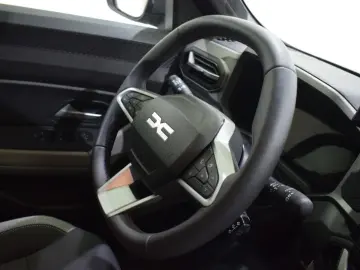 DACIA BIGSTER 1.8 Hybrid 155 Journey