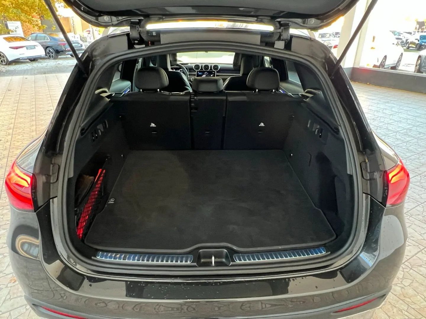 GLC 300 d 4M AMG Line Pano-Dach Distronic Kamera