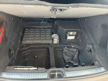 GLC 300 d 4M AMG Line Pano-Dach Distronic Kamera