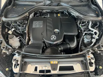 GLC 300 d 4M AMG Line Pano-Dach Distronic Kamera