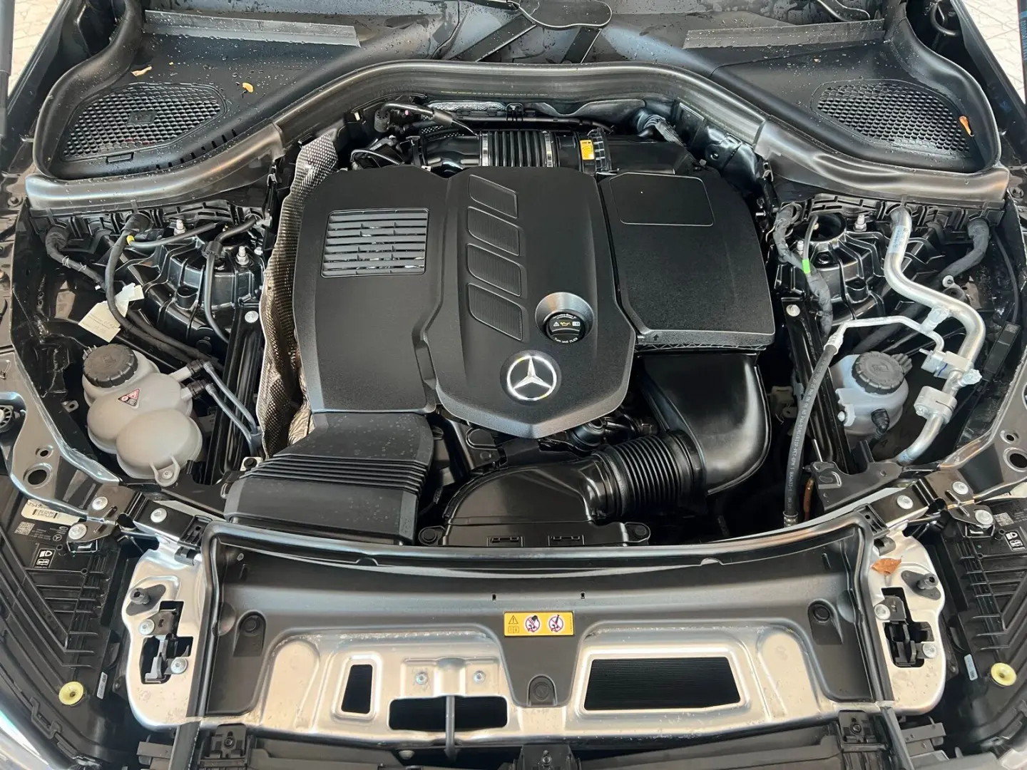 GLC 300 d 4M AMG Line Pano-Dach Distronic Kamera