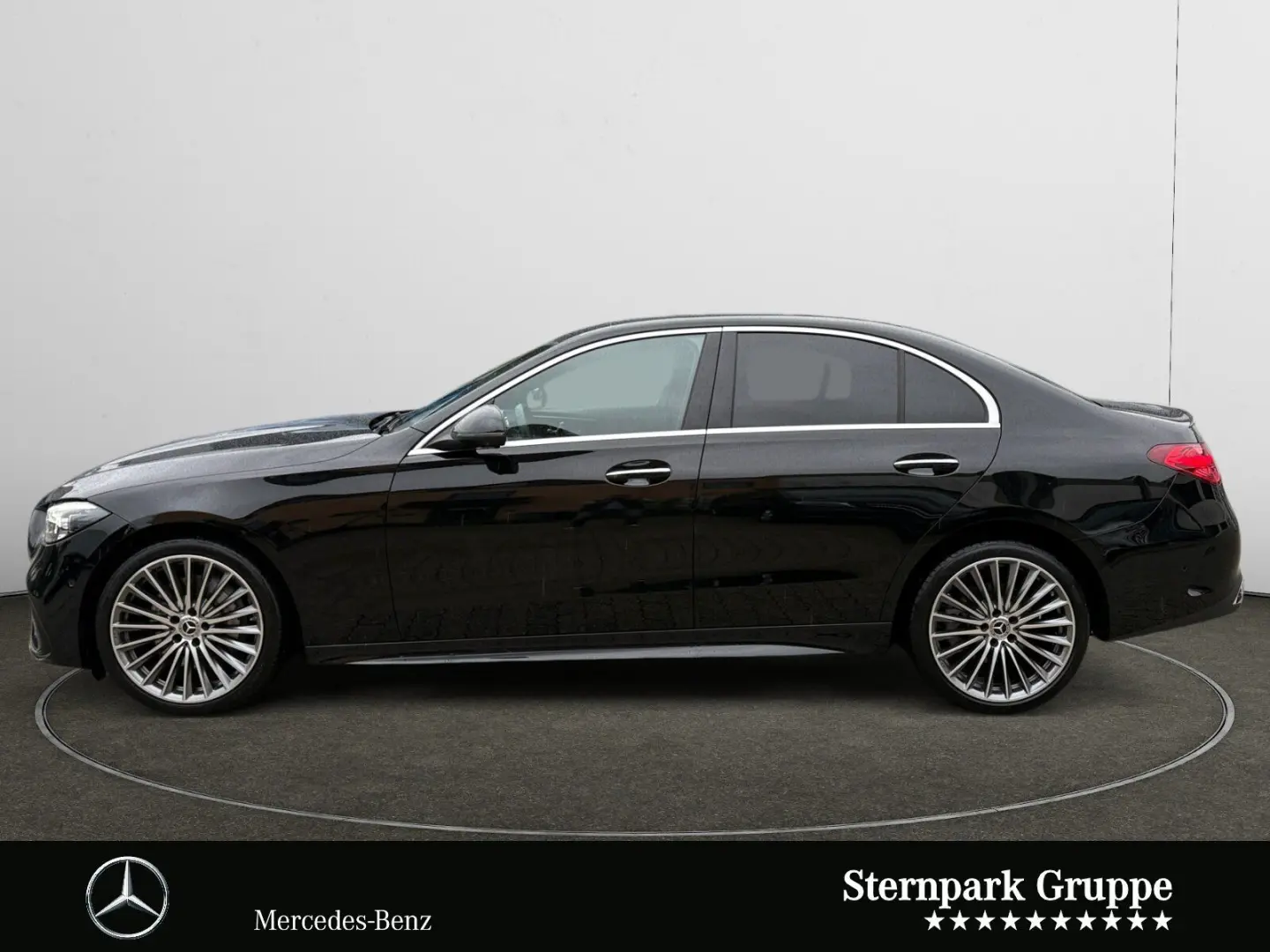 C 300 d 4M AMG Pano Distro HuD AHK HAL 360 Memo