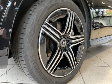 GLC 300 4M AMG MBUX Memory Night Ambiente KAMERA