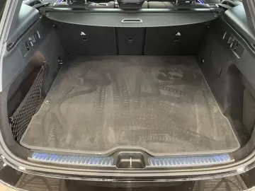 GLC 300 4M AMG MBUX Memory Night Ambiente KAMERA