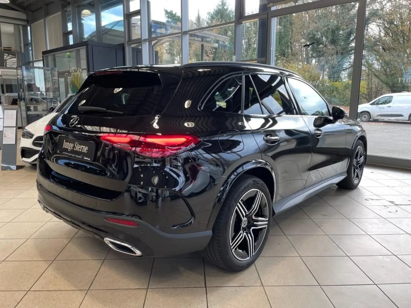 GLC 300 4M AMG MBUX Memory Night Ambiente KAMERA