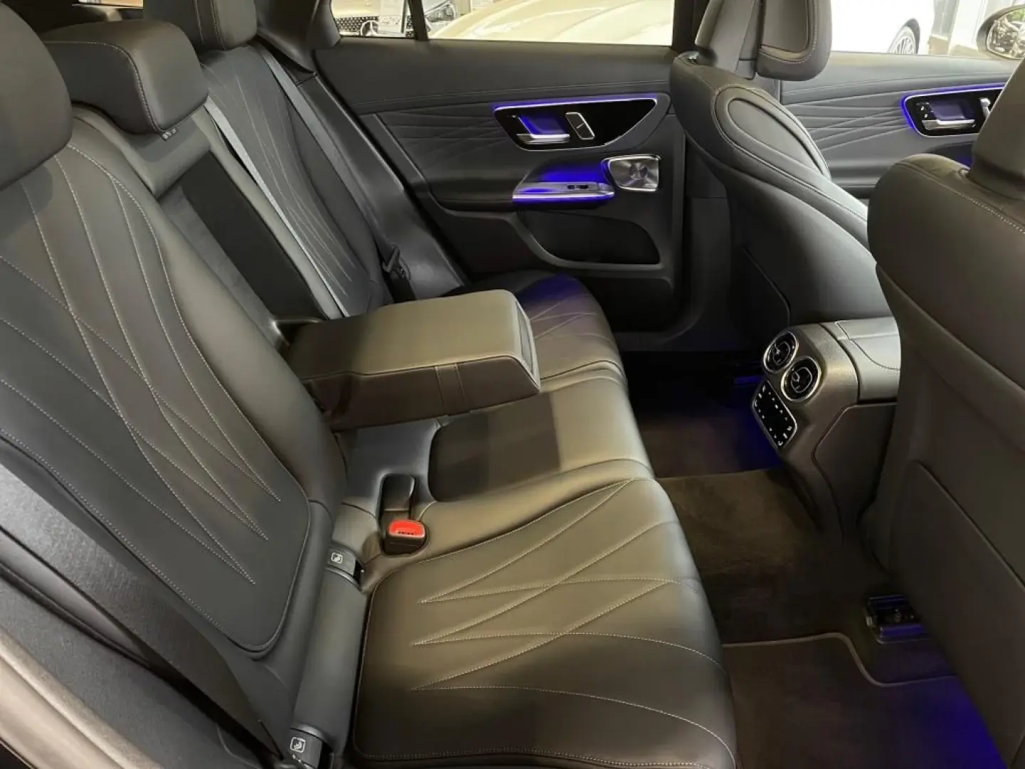 GLC 300 4M AMG MBUX Memory Night Ambiente KAMERA