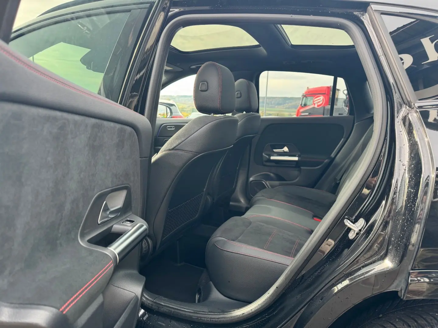 GLA 200 AMG Pano Distr Ambiente Multibeam