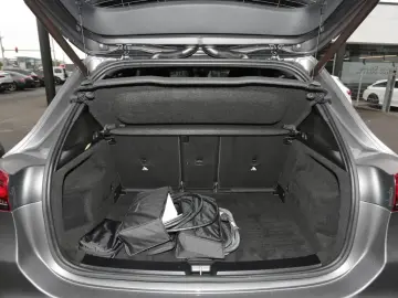 GLA 250 e AMG Night Distronic Memory 360  AHK