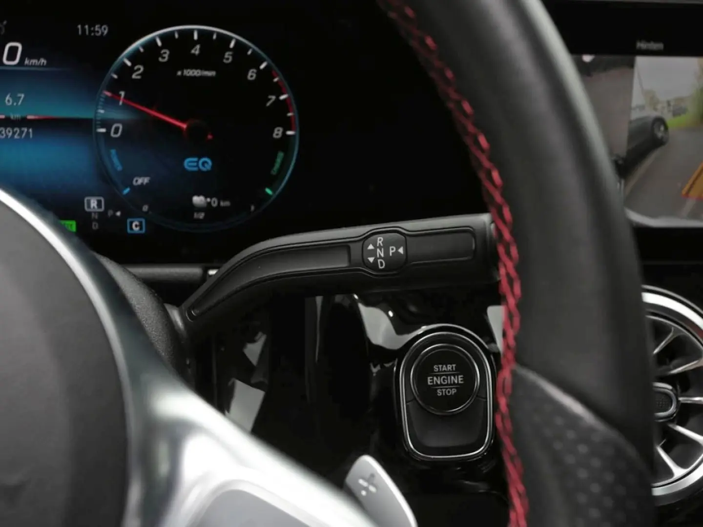 GLA 250 e AMG Night Distronic Memory 360  AHK