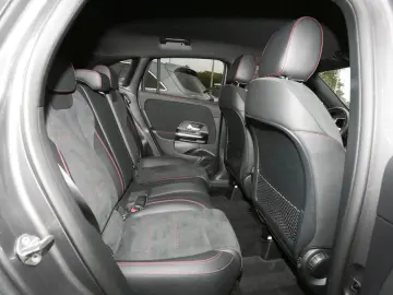 GLA 250 e AMG Night Distronic Memory 360  AHK