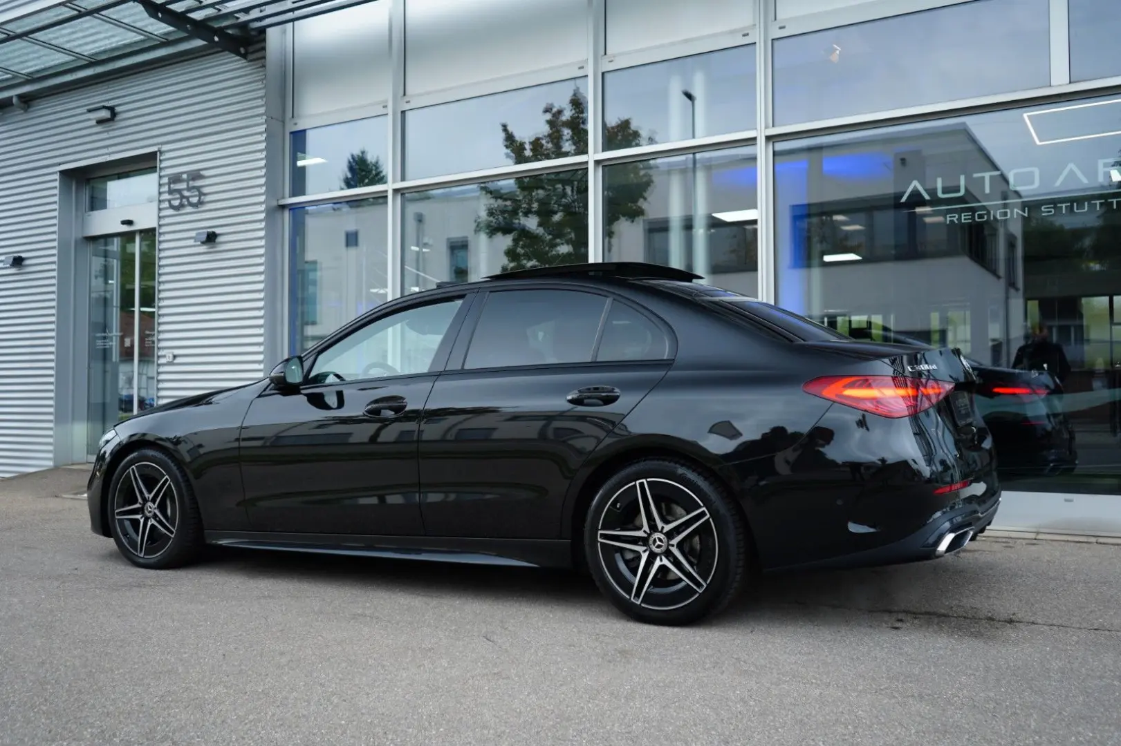 C 300 d AMG PANO BRMST®3D DIGITAL 360  SPUR AMBI