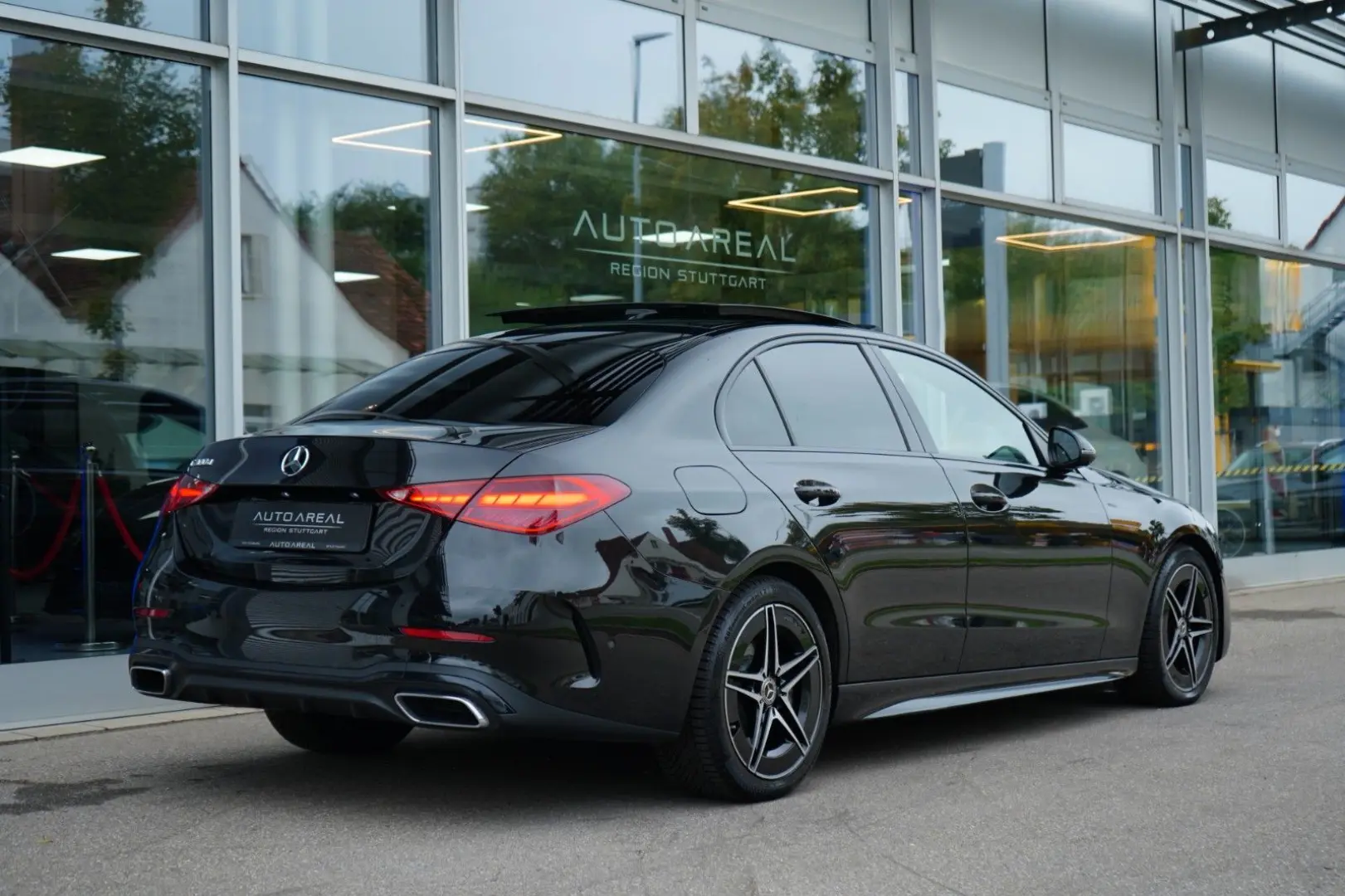 C 300 d AMG PANO BRMST®3D DIGITAL 360  SPUR AMBI