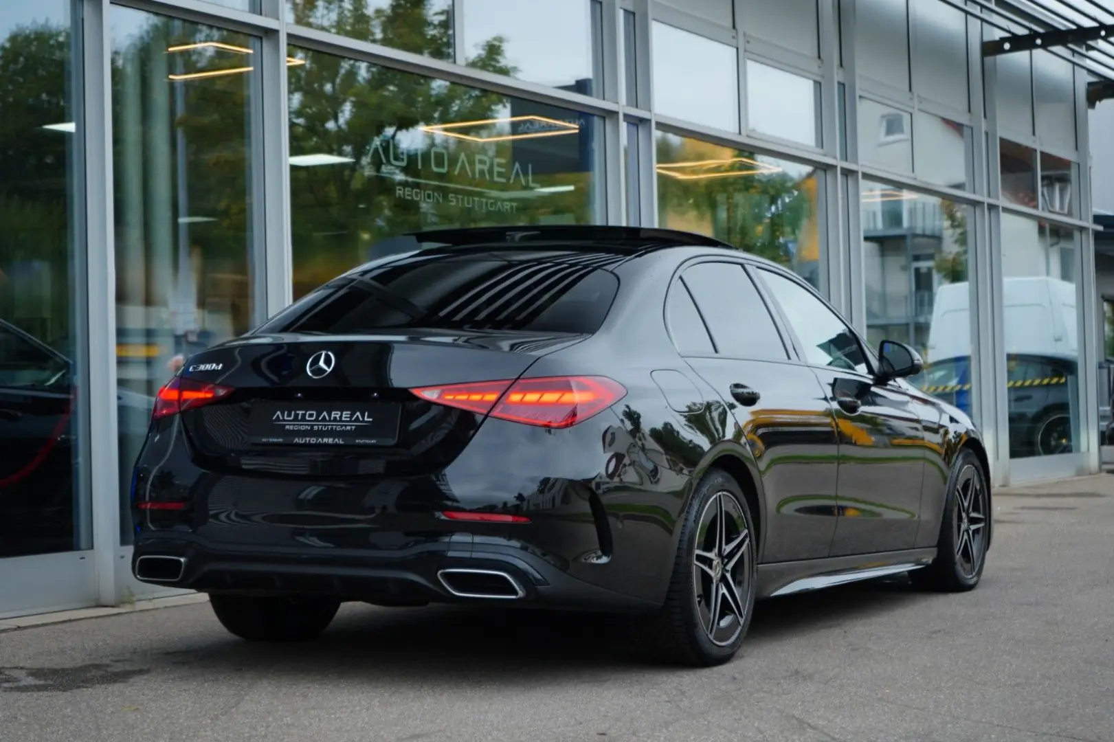 C 300 d AMG PANO BRMST®3D DIGITAL 360  SPUR AMBI