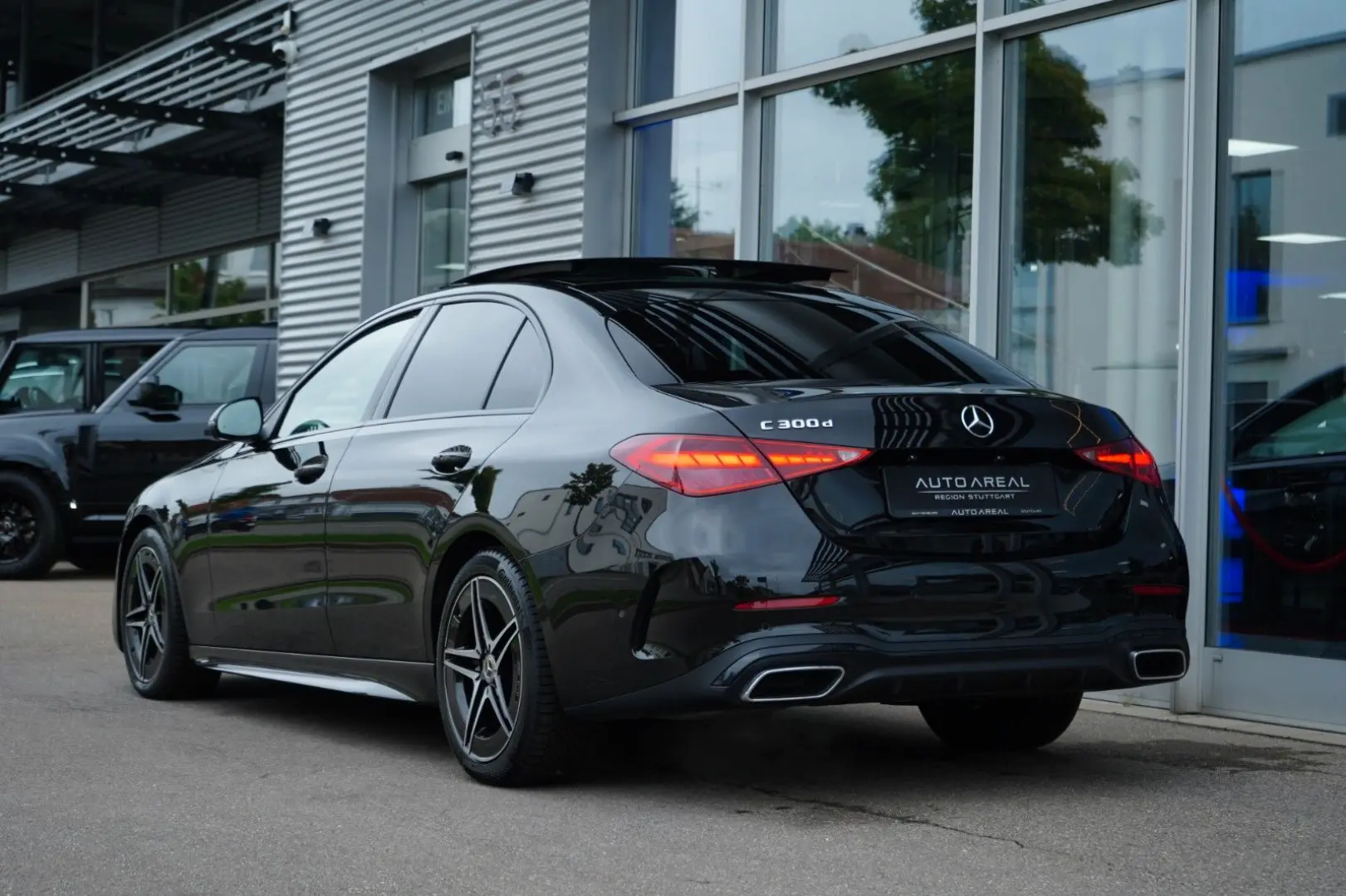 C 300 d AMG PANO BRMST®3D DIGITAL 360  SPUR AMBI