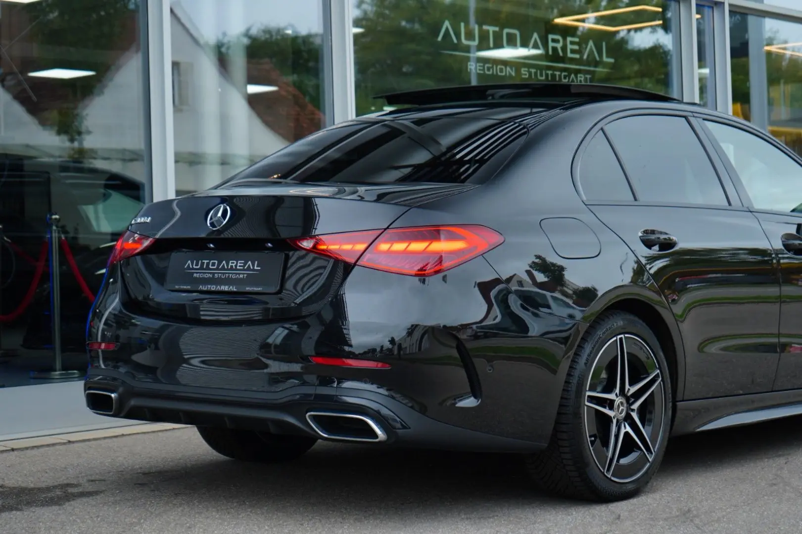 C 300 d AMG PANO BRMST®3D DIGITAL 360  SPUR AMBI