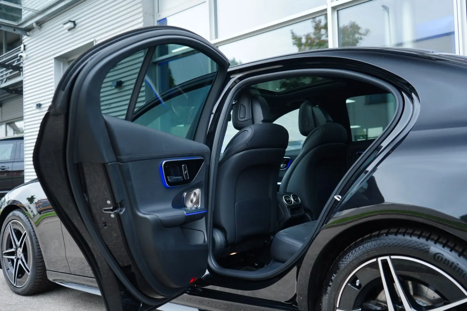 C 300 d AMG PANO BRMST®3D DIGITAL 360  SPUR AMBI