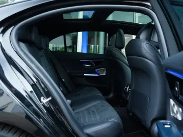 C 300 d AMG PANO BRMST®3D DIGITAL 360  SPUR AMBI