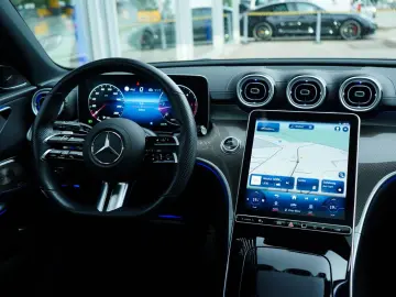 C 300 d AMG PANO BRMST®3D DIGITAL 360  SPUR AMBI