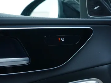 C 300 d AMG PANO BRMST®3D DIGITAL 360  SPUR AMBI