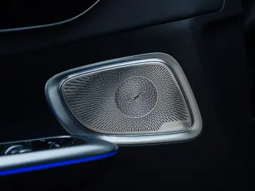 C 300 d AMG PANO BRMST®3D DIGITAL 360  SPUR AMBI