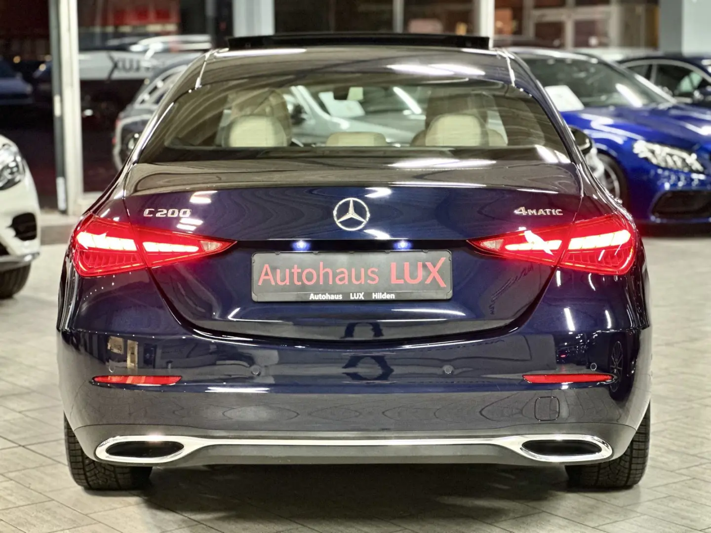 C 200 4MATIC R-KAM HEADUP AHK LED PANORAMA 1HAND