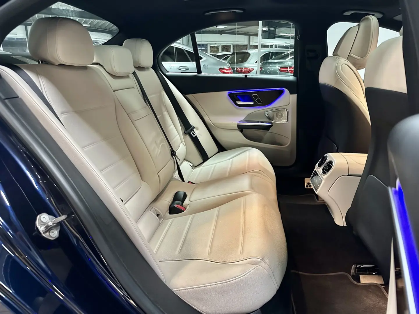 C 200 4MATIC R-KAM HEADUP AHK LED PANORAMA 1HAND