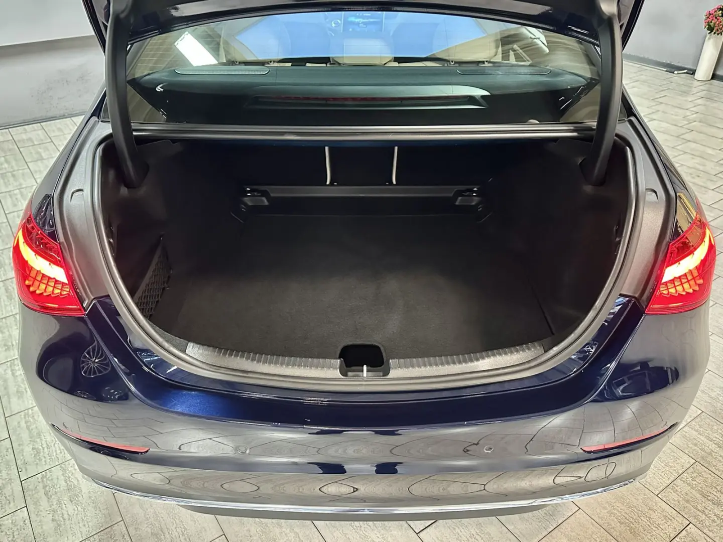 C 200 4MATIC R-KAM HEADUP AHK LED PANORAMA 1HAND